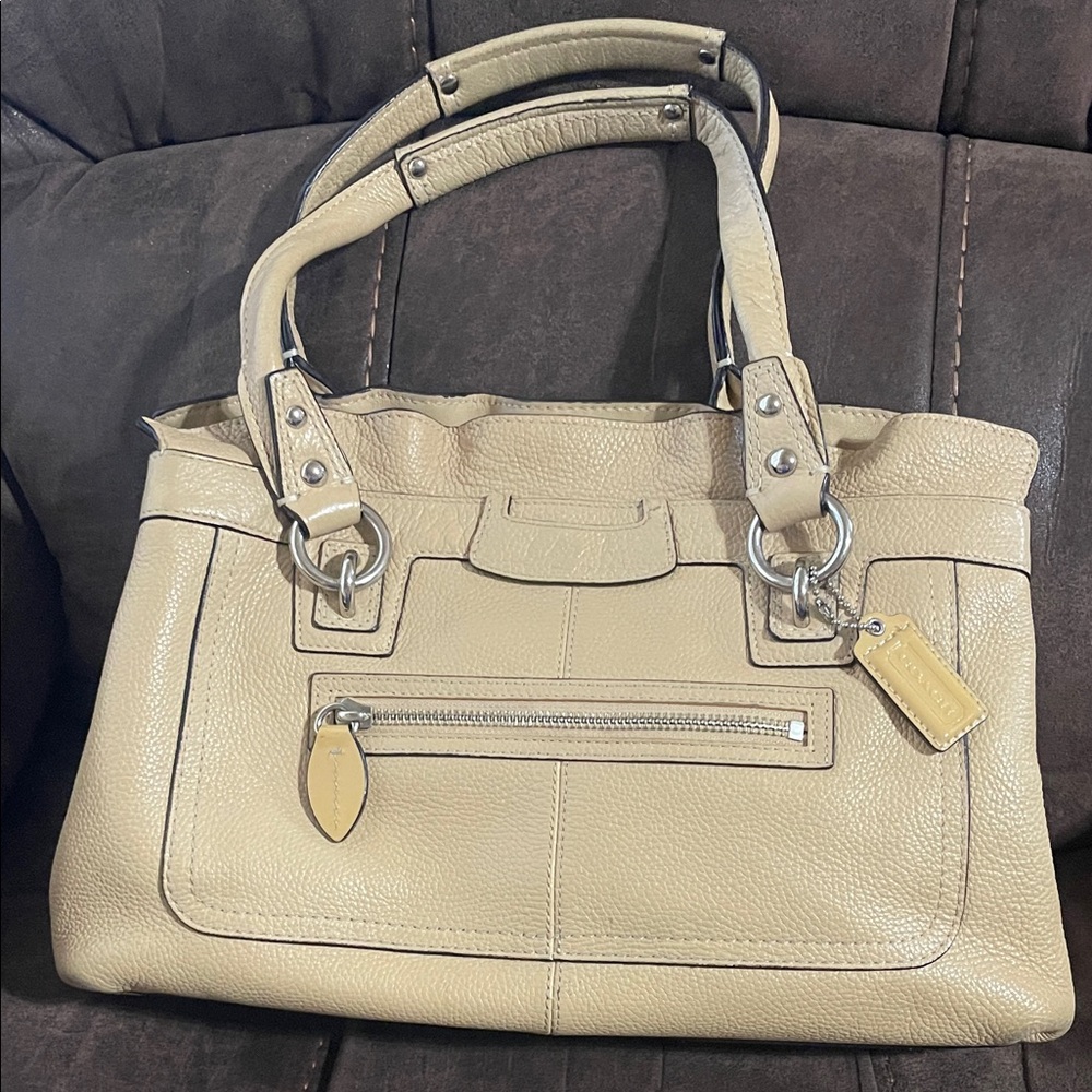 COACH F14686 Penelope light tan Pebbled Leather Double Handle Shoulder Purse